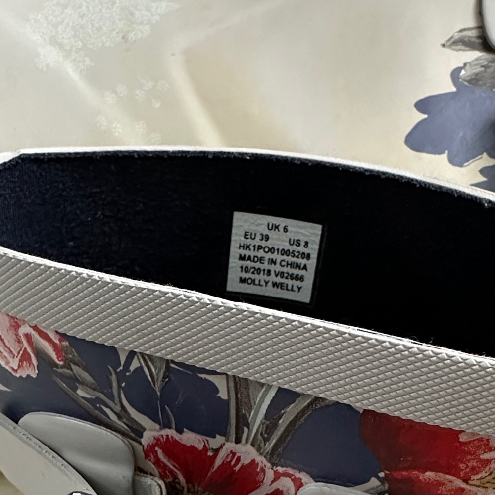 Joules Gray and Blue Floral Rain Boots - Picture 13 of 13